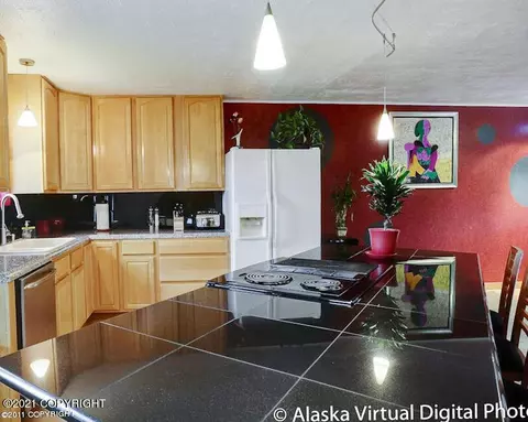 5016 E 24th Ave, Anchorage, AK 99508 photo 7