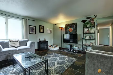 5016 E 24th Ave, Anchorage, AK 99508 photo 17