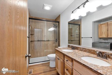 7720 Chaimi Loop, Anchorage, AK 99504 photo 16