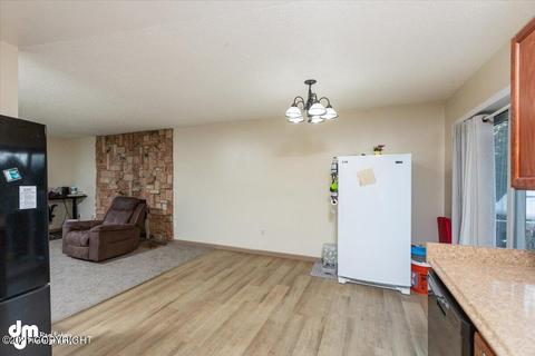 3850 E 65th Ave, Anchorage, AK 99507 photo 8
