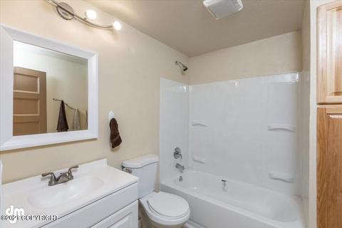 3850 E 65th Ave, Anchorage, AK 99507 photo 25