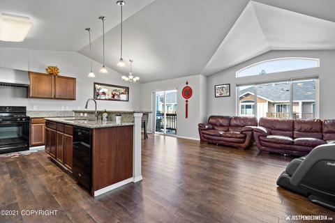 8142 Marsha Loop # 36, Anchorage, AK 99507 photo 12