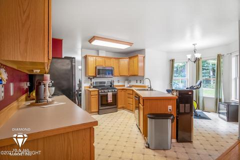 8321 Berry Patch Dr, Anchorage, AK 99502 photo 15