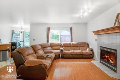 8321 Berry Patch Dr, Anchorage, AK 99502 photo 17