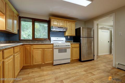 2628 E 20th Ave, Anchorage, AK 99508 photo 9