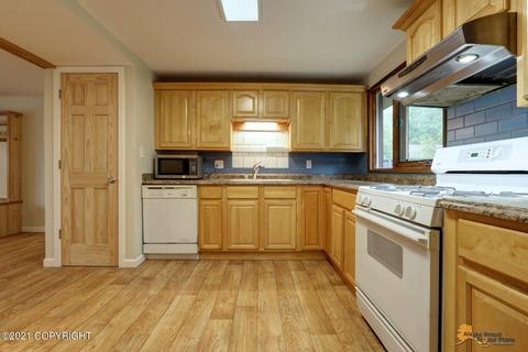 2628 E 20th Ave, Anchorage, AK 99508 photo 10
