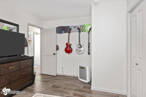 17537 Laoana Cir, Eagle River, AK 99577 photo 23
