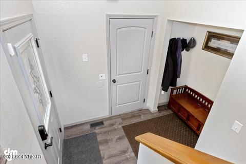 17537 Laoana Cir, Eagle River, AK 99577 photo 2