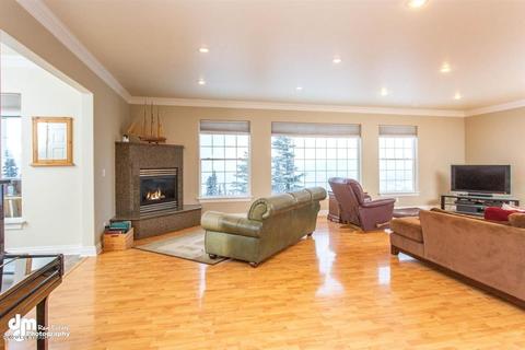 8220 Robert Dr, Anchorage, AK 99516 photo 13
