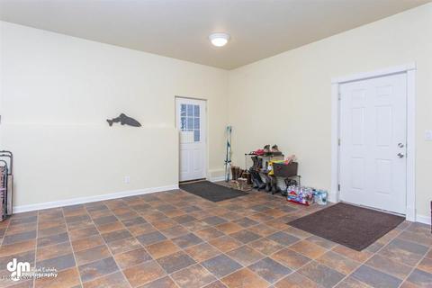 8220 Robert Dr, Anchorage, AK 99516 photo 52