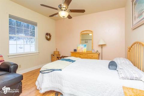 8220 Robert Dr, Anchorage, AK 99516 photo 42