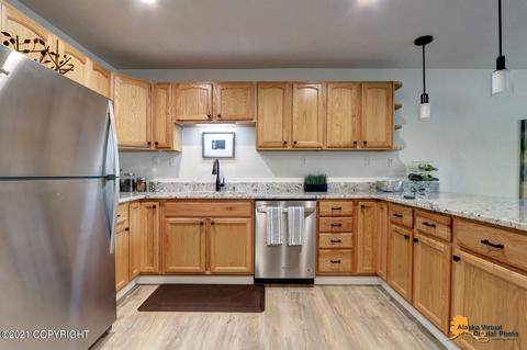 2602 Shepherdia Dr, Anchorage, AK 99508 photo 8