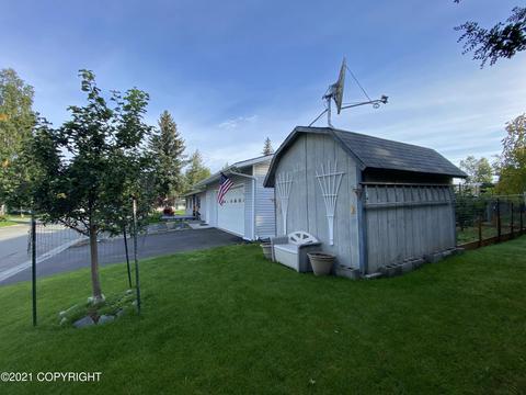 2209 More St, Anchorage, AK 99504 photo 4