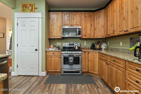 12880 Rosser Dr, Eagle River, AK 99577 photo 17
