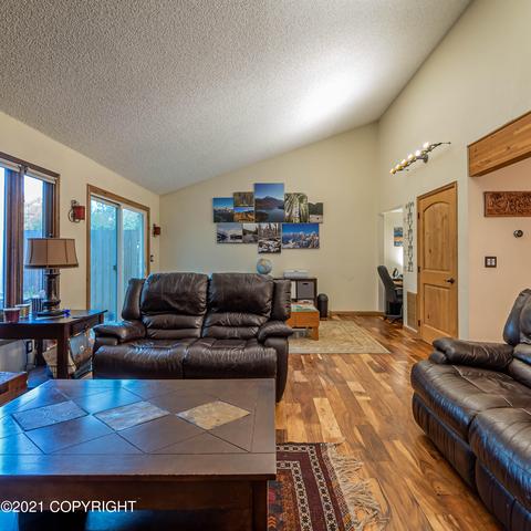 3213 Wiley Post Loop, Anchorage, AK 99517 photo 10