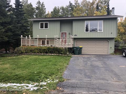 18717 First St, Eagle River, AK 99577 photo 1