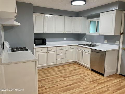 401 E 23rd Ave, Anchorage, AK 99503 photo 6