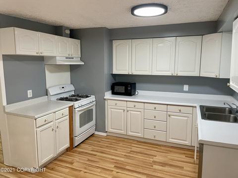 401 E 23rd Ave, Anchorage, AK 99503 photo 7