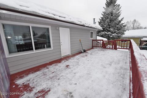 424 Cherry St, Anchorage, AK 99504 photo 4