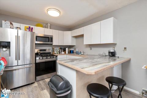 18516 Neumann Cir, Eagle River, AK 99577 photo 7