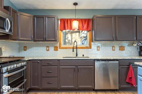 10821 Klutina Cir, Eagle River, AK 99577 photo 11