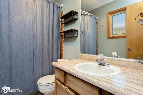 10821 Klutina Cir, Eagle River, AK 99577 photo 27