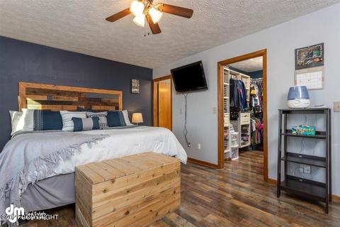 10821 Klutina Cir, Eagle River, AK 99577 photo 25