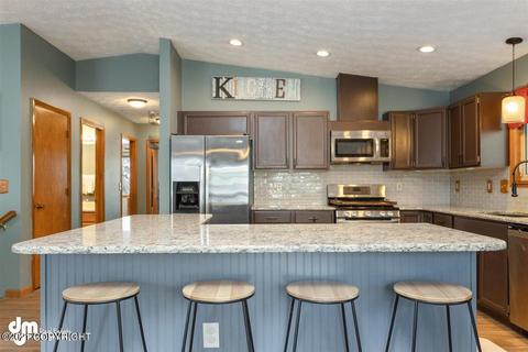 10821 Klutina Cir, Eagle River, AK 99577 photo 9