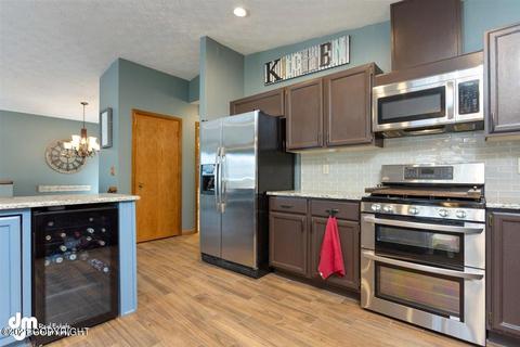 10821 Klutina Cir, Eagle River, AK 99577 photo 10