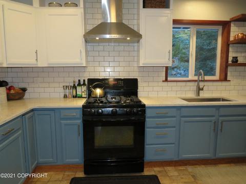 25844 Imperial Dr, Eagle River, AK 99577 photo 9