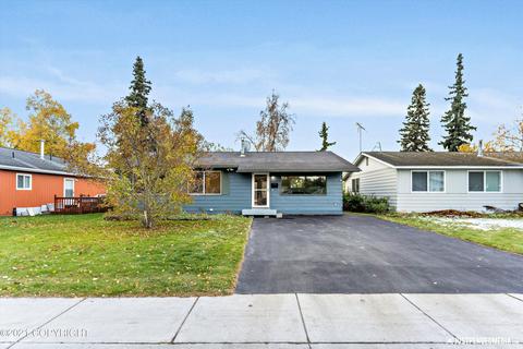 3328 Peterkin Ave, Anchorage, AK 99508 photo 1