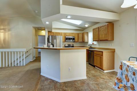 19114 Danny Dr, Eagle River, AK 99577 photo 4