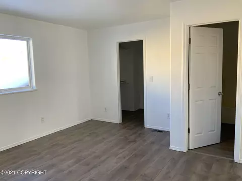 8040 E 32nd Ave, Anchorage, AK 99504 photo 10