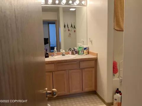 8040 E 32nd Ave, Anchorage, AK 99504 photo 16