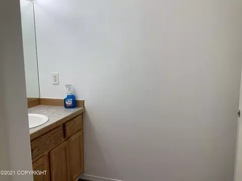 8040 E 32nd Ave, Anchorage, AK 99504 photo 5