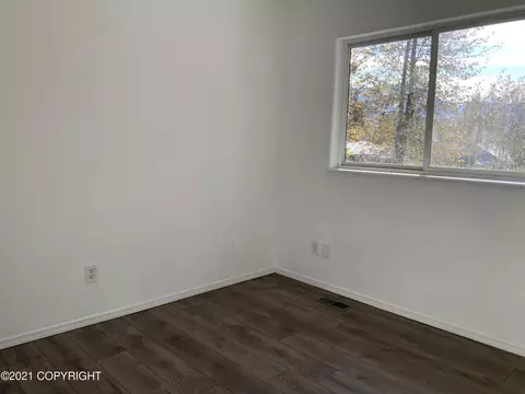 8040 E 32nd Ave, Anchorage, AK 99504 photo 13