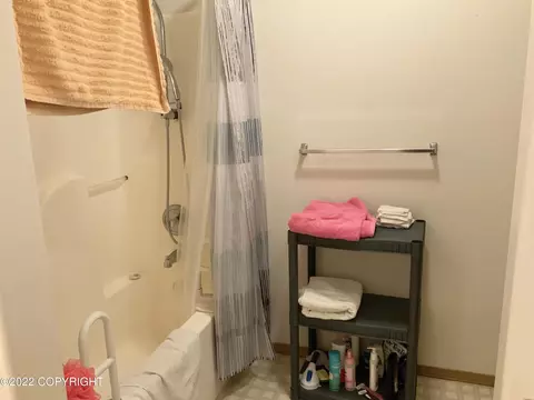 8040 E 32nd Ave, Anchorage, AK 99504 photo 22