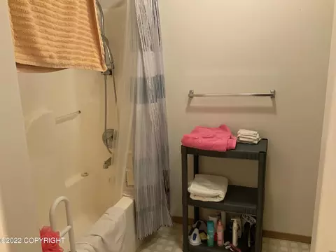 8040 E 32nd Ave, Anchorage, AK 99504 photo 17