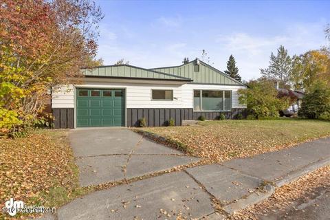 2125 Alder Dr, Anchorage, AK 99508 photo 1