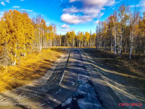 7870 N Aileron Cir, Palmer, AK 99645 photo 5