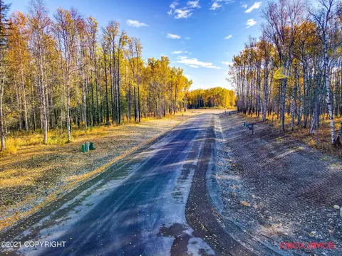 7870 N Aileron Cir, Palmer, AK 99645 photo 4