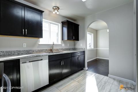 2005 Terrebonne Loop, Anchorage, AK 99502 photo 16