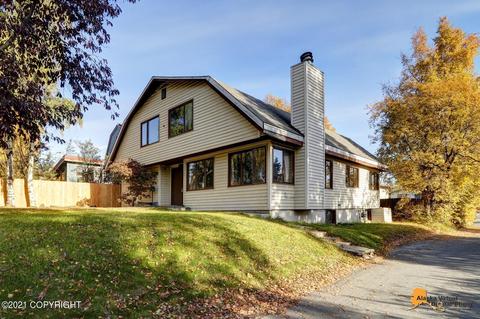 1545 E St, Anchorage, AK 99501 photo 1