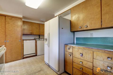 1545 E St, Anchorage, AK 99501 photo 14