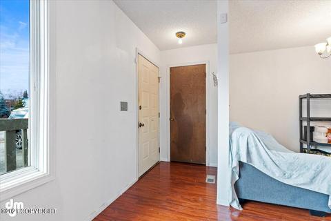 273 Fall Leaf Cir, Anchorage, AK 99504 photo 5