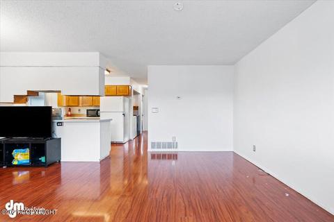 273 Fall Leaf Cir, Anchorage, AK 99504 photo 9