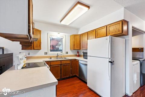 273 Fall Leaf Cir, Anchorage, AK 99504 photo 10