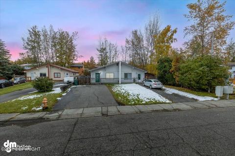 273 Fall Leaf Cir, Anchorage, AK 99504 photo 2