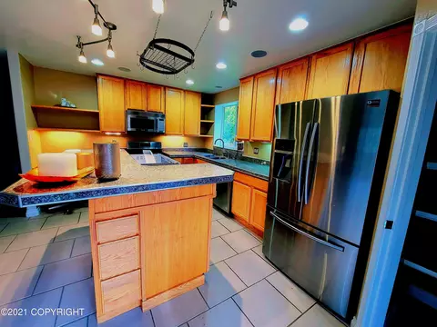 16305 Carlisle St, Eagle River, AK 99577 photo 8