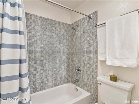 6741 Pickwick Pl, Anchorage, AK 99504 photo 14